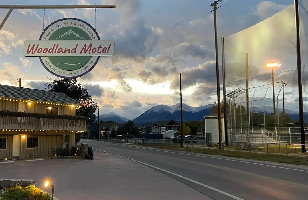 Woodland Motel-1