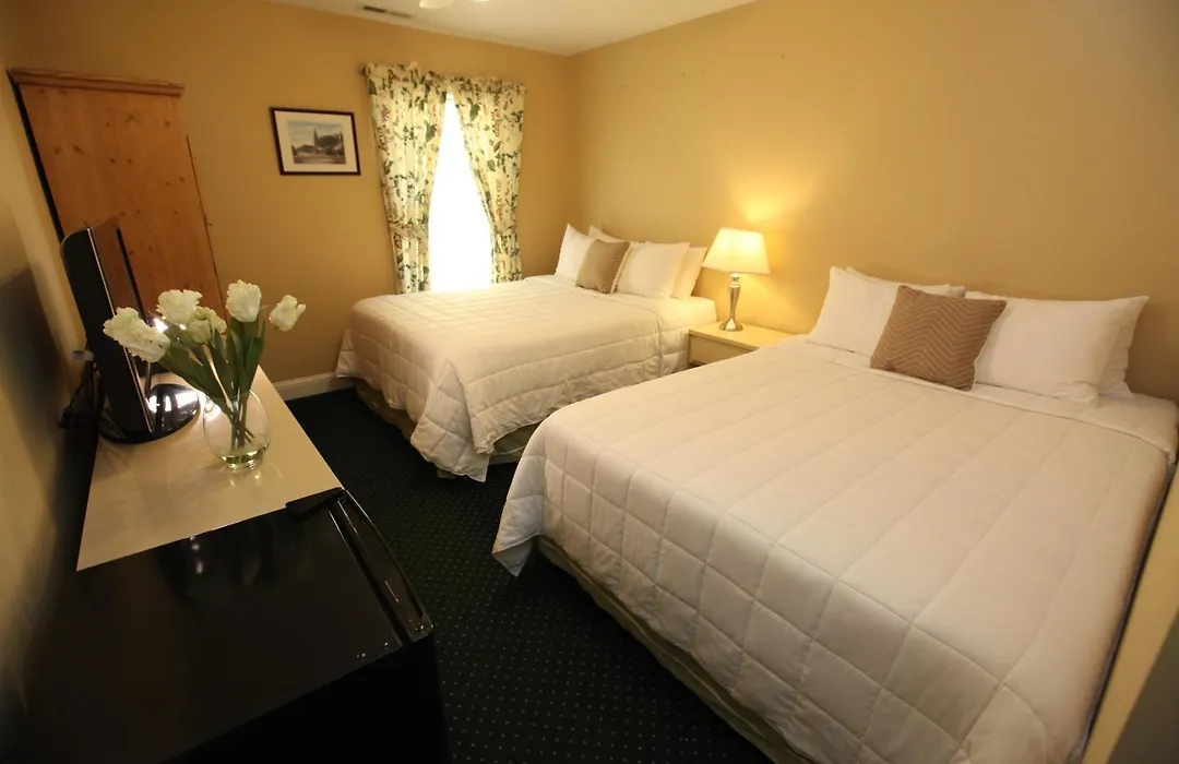 The Ocean Plaza Hotel-1