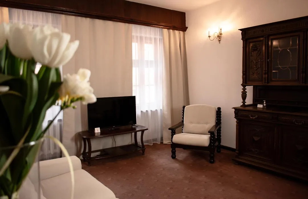 Hotel Dwor Polski-1