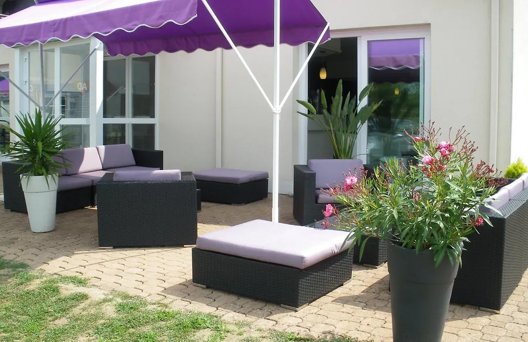 The Originals City, Hôtel La Terrasse, Tours Nord (Inter-Hotel)-1