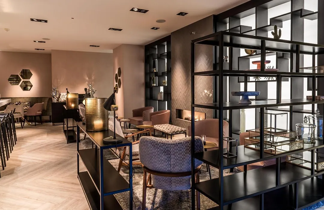 Sandton Eindhoven Centre - Hotel Eindhoven City Centre With Private Parking-1