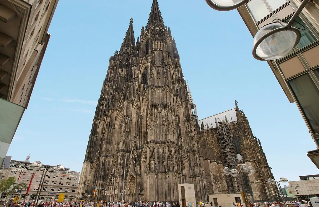 Callas Am Dom-1
