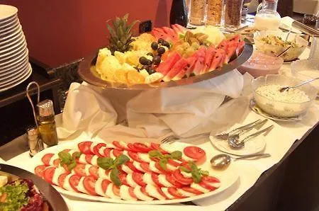 Hotel Cordial-1