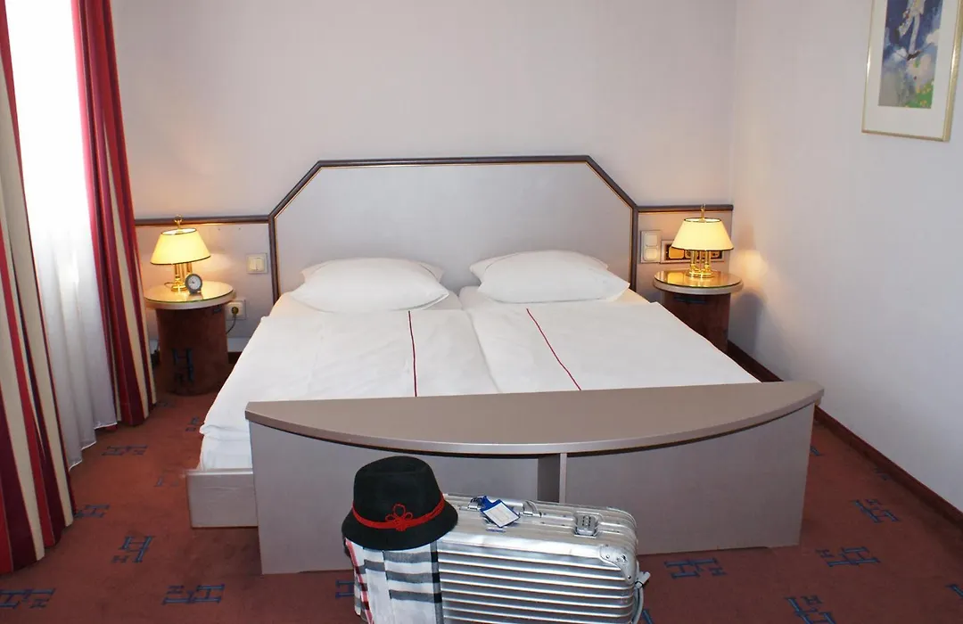 Hotel Garni Lindacher Hof-1