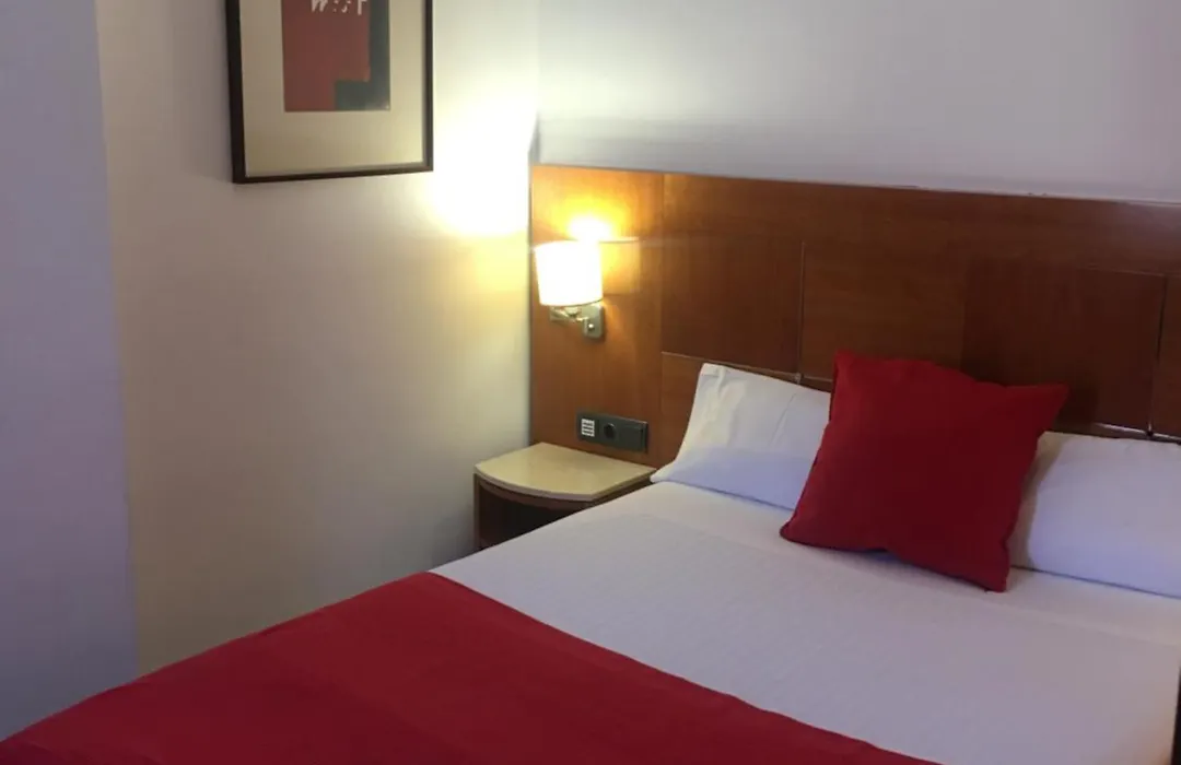 Hotel Calasanz-1