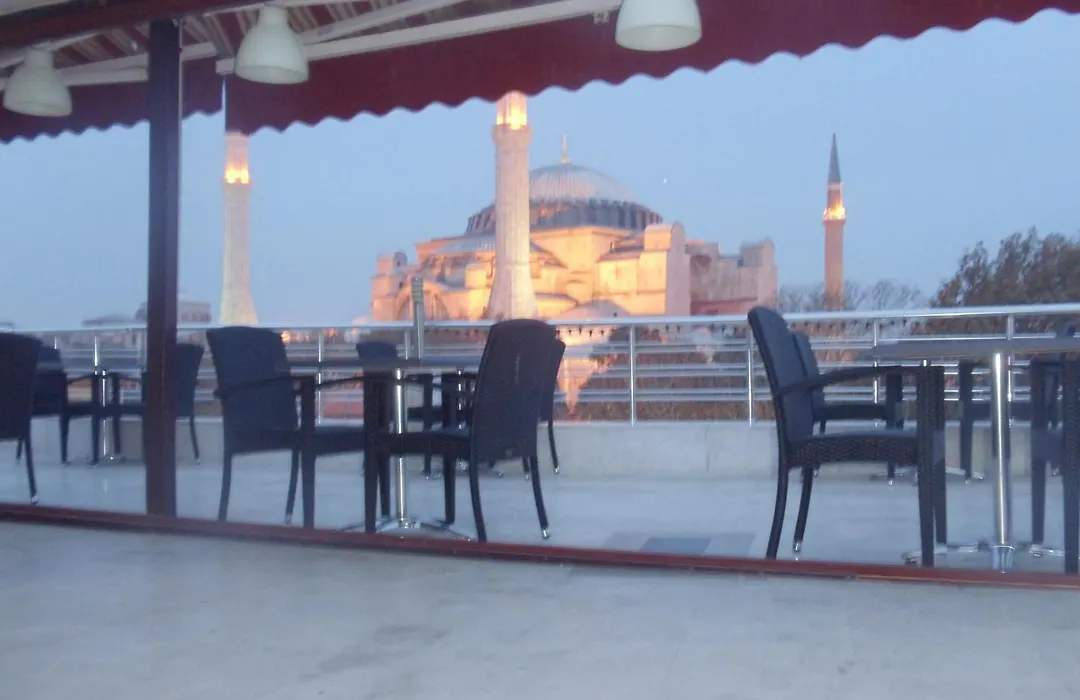 Ares Hotel-1
