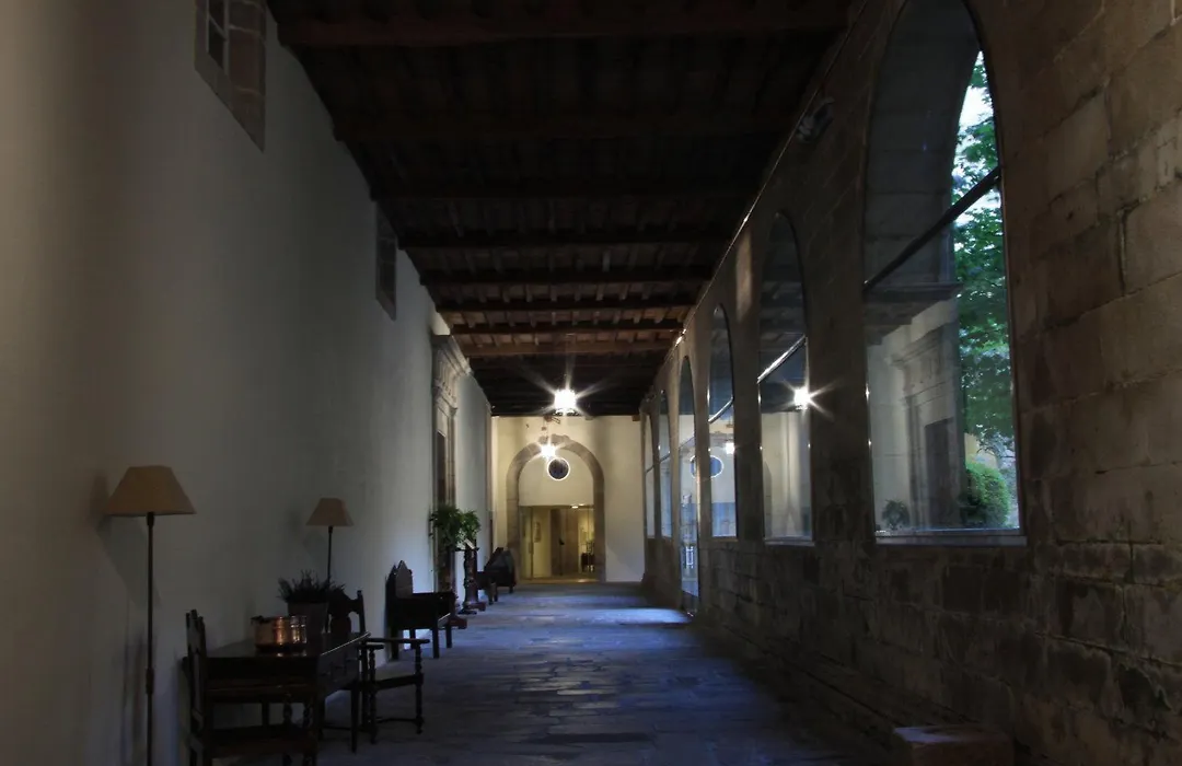 Hospederia San Martin Pinario-1