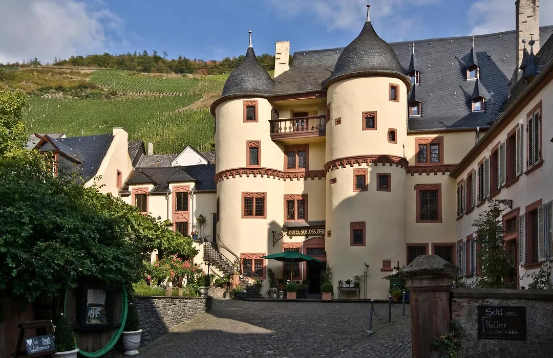 Hotel Schloss Zell-1