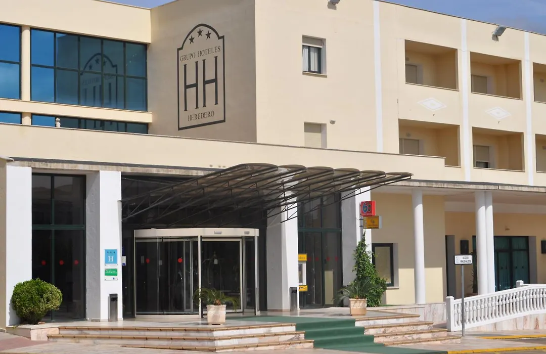 Hotel Heredero-1
