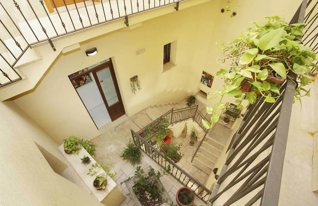 Albergo Maccotta-1