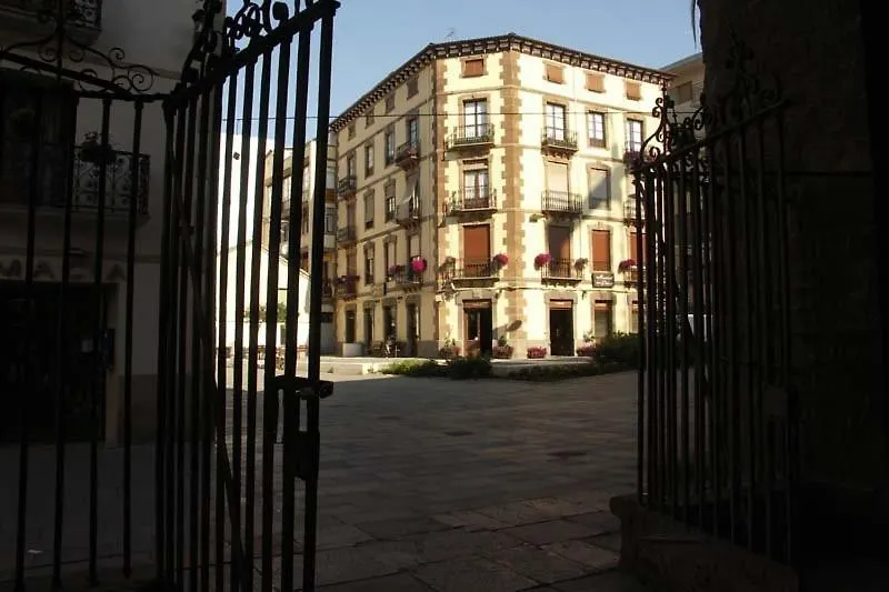 Hostal Paris-1