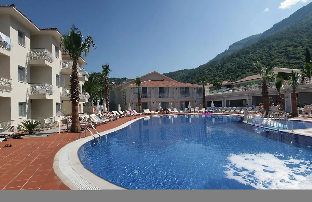 The Blue Lagoon Deluxe Hotel-1