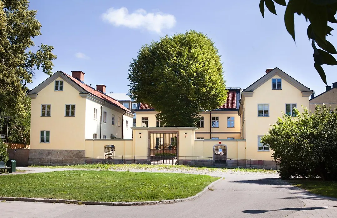 Hotel Hellstens Malmgard-1