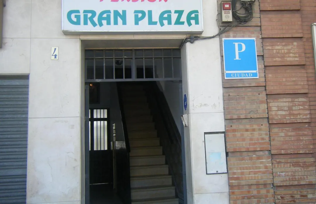 Pension Gran Plaza-1