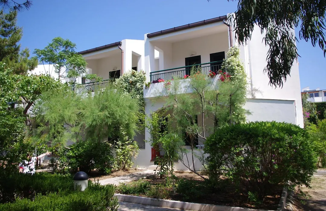 Baia Degli Aranci Suite&Apartments-1