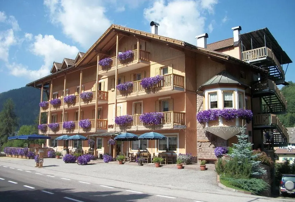 Hotel Vallechiara-1