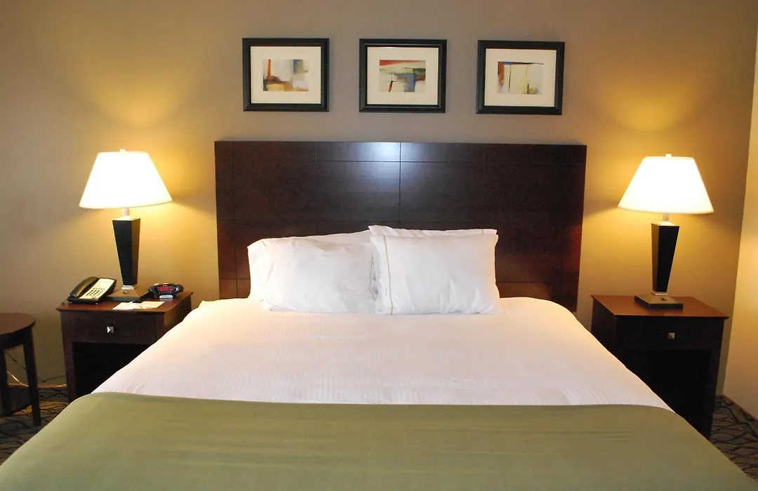 Holiday Inn Express Bloomington West By Ihg-1