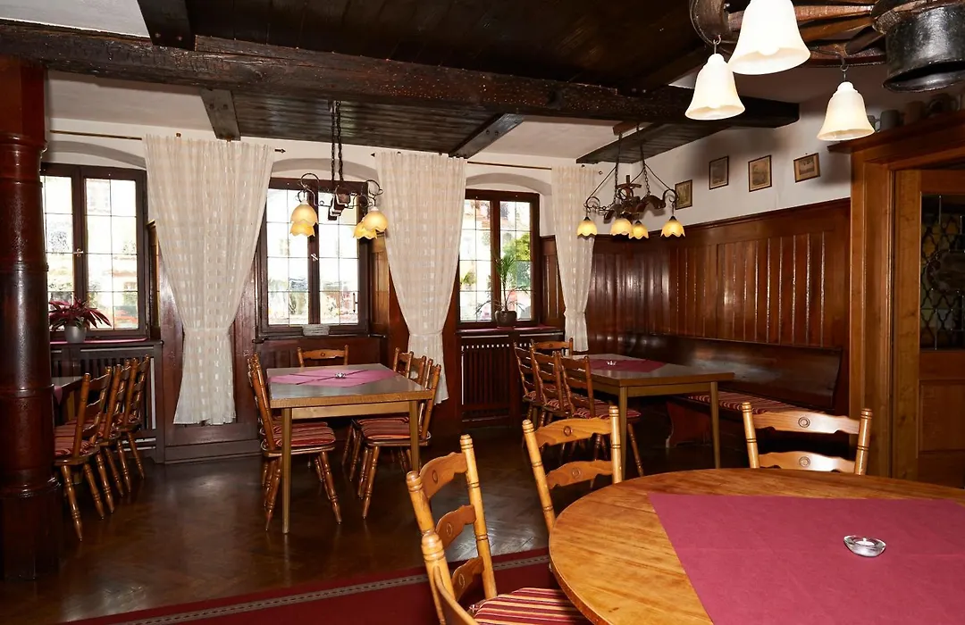 Hotel Walfisch-1