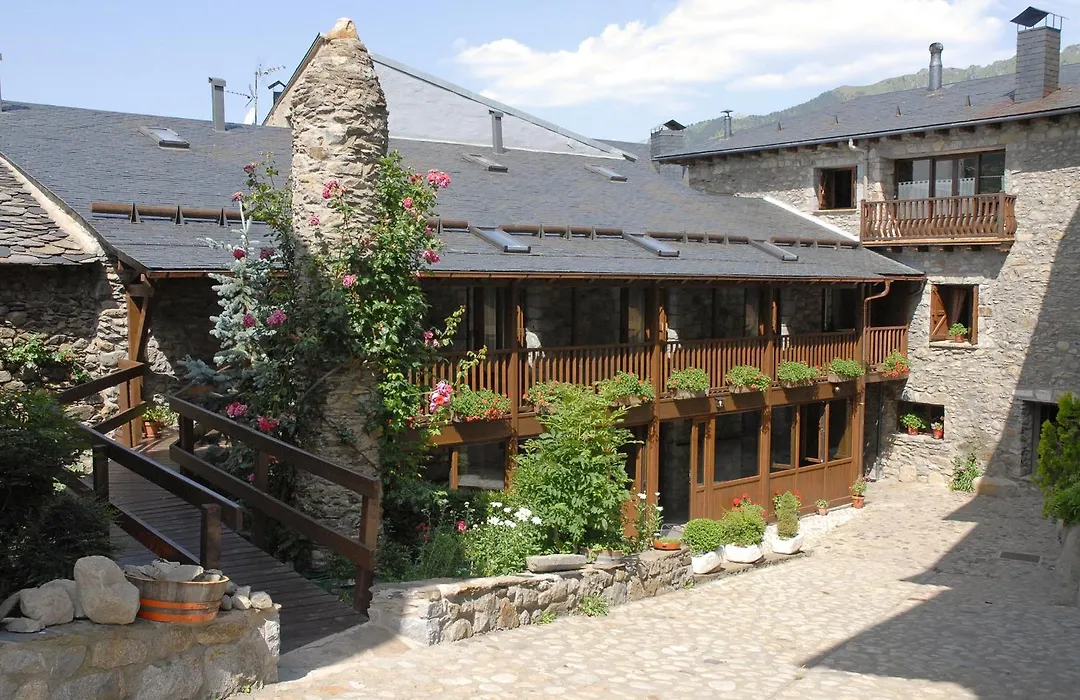 Hotel Casa Cornel-1