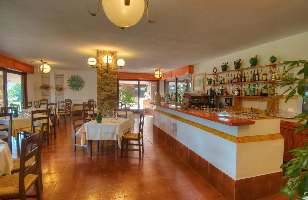 Hotel Spartivento-1