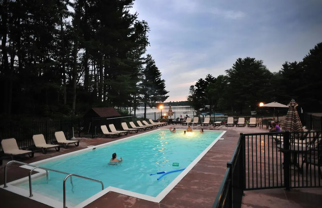 Sunset Bay Resort & Suites-1