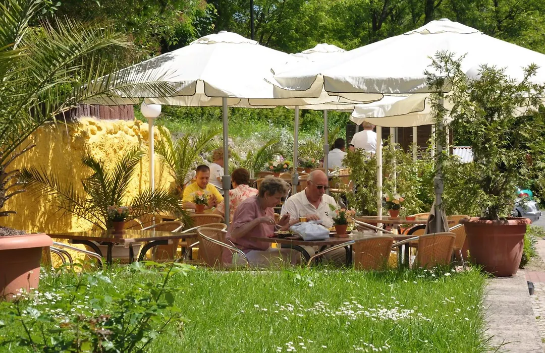 Hotel&Restaurant Märkische Schweiz-1