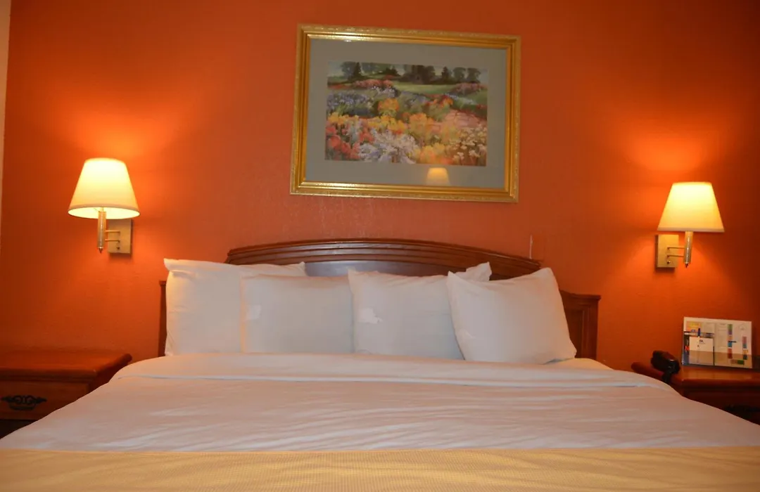 Americas Best Value Inn Gainesville Tx-1