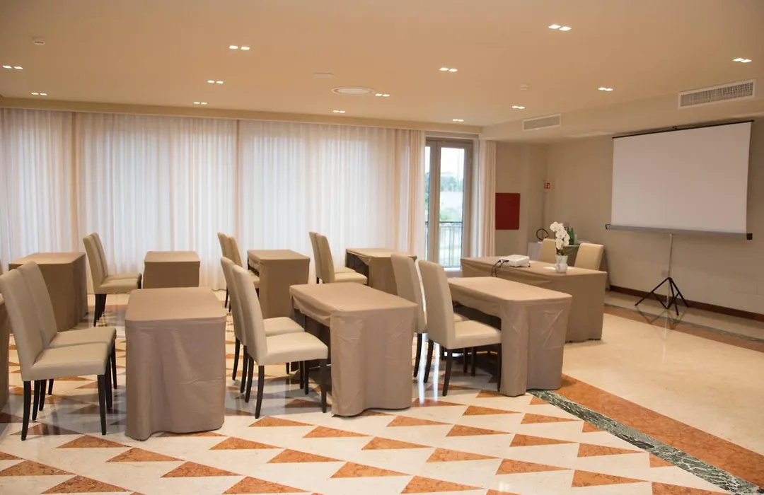 Hotel Commercio-1