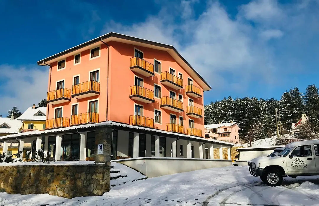 Arvo Residence Sila Lorica-1