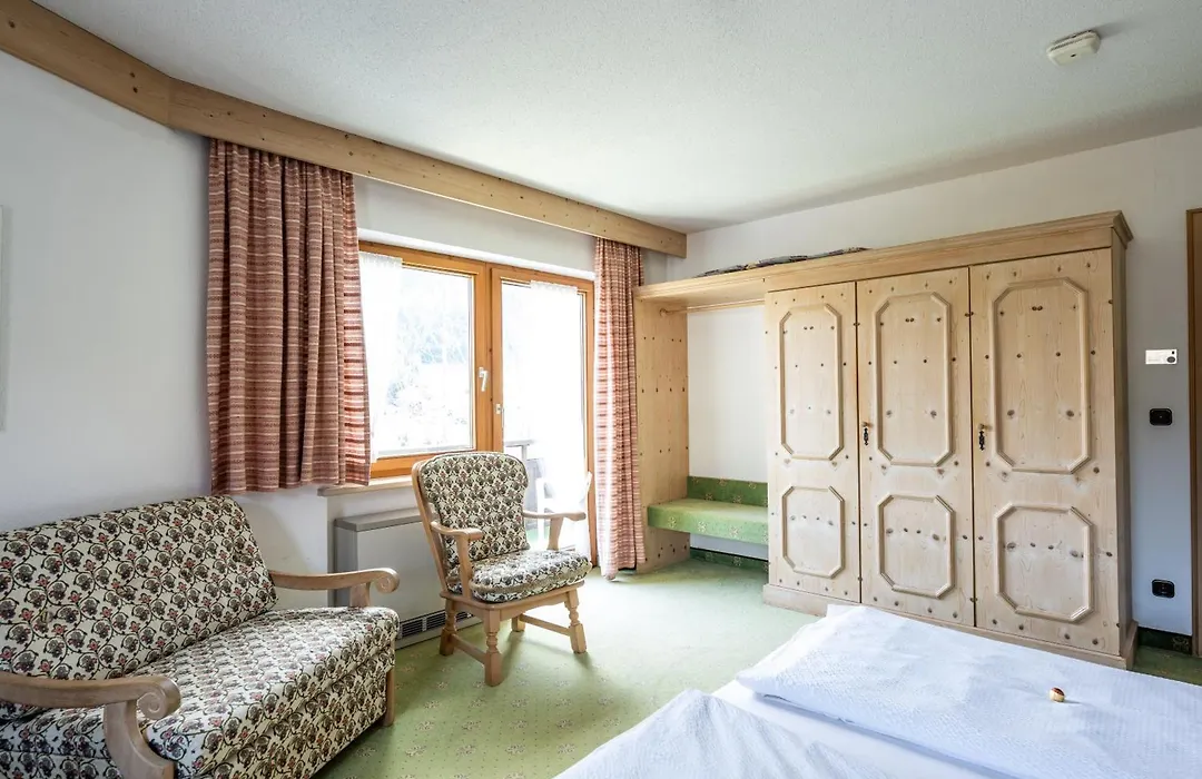 Haus Widdersteinblick-1