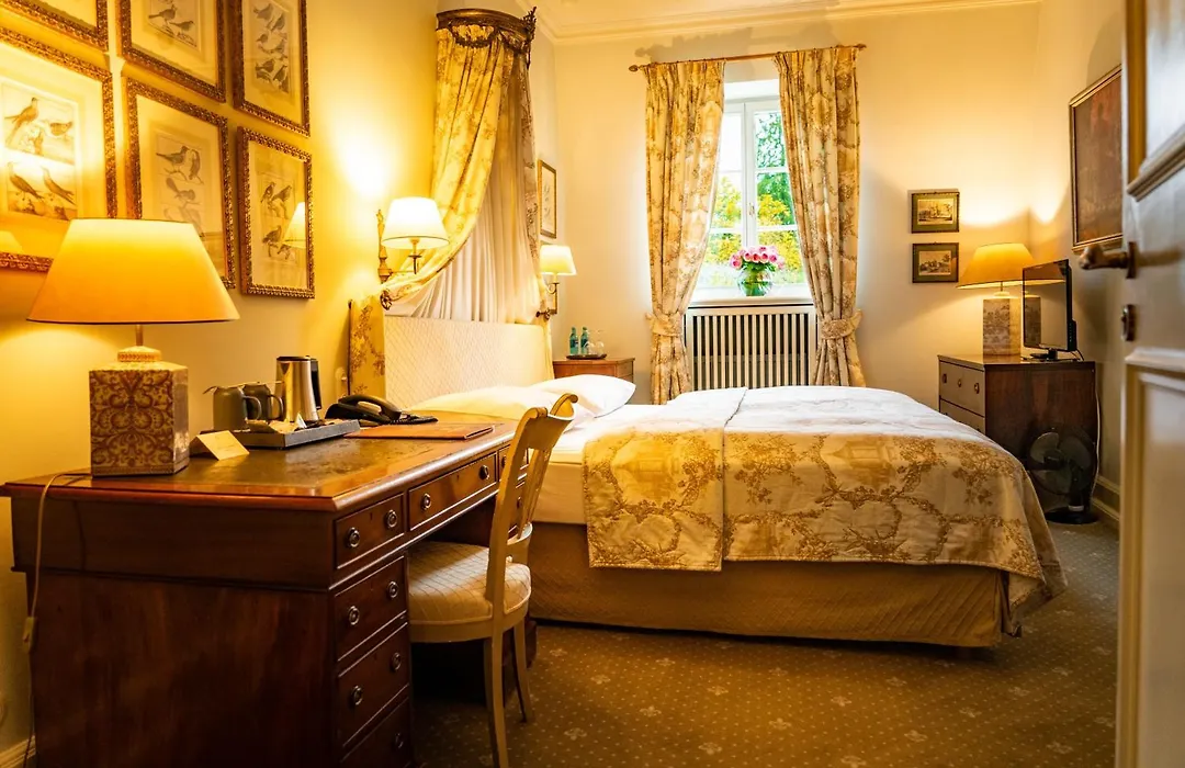 Schloss Auel Boutique Hotel&Design Golf Lodge-1