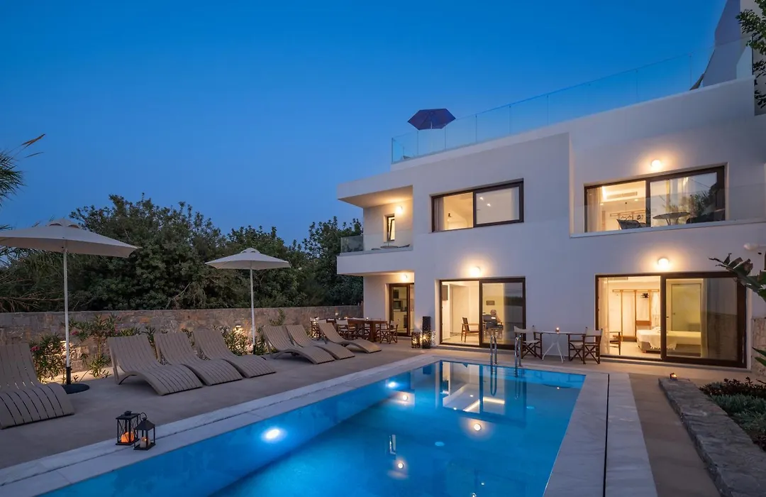 Mika Villas&Suites-1