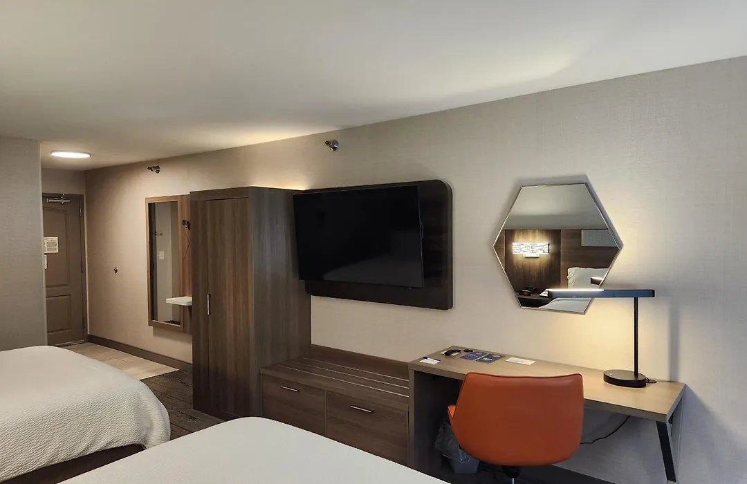 Holiday Inn Express Hotel & Suites Crawfordsville By Ihg-1