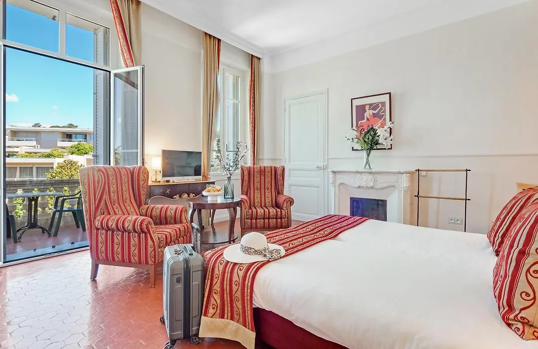 Hotel Les Tourelles-1