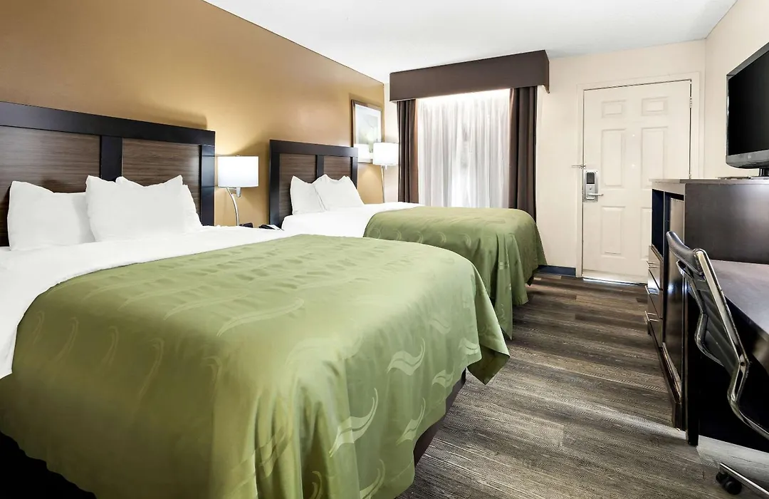 Quality Inn Decatur River City-1