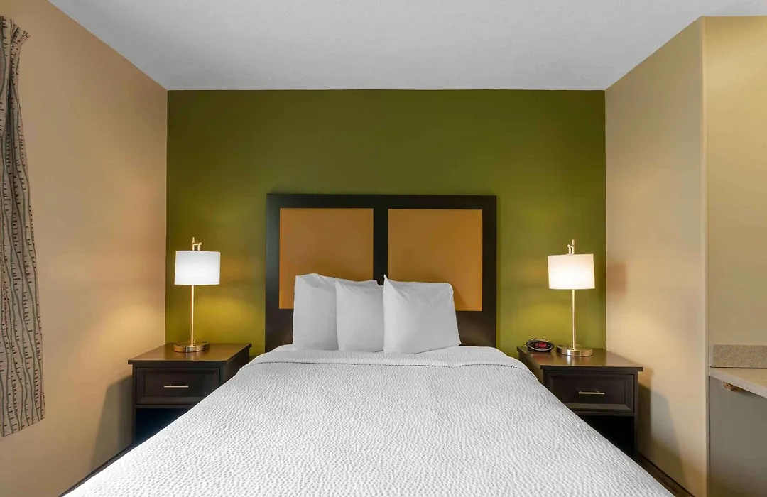 Extended Stay America Select Suites - Atlanta - Kennesaw Chastain Rd-1