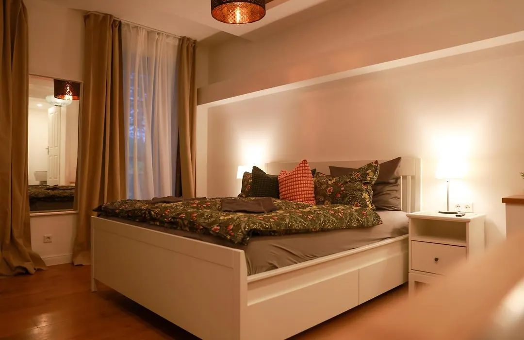 Boutique Hotel Pension Luisengrün Küche 1Gbs WLAN Netflix Disney MagentaTV-1