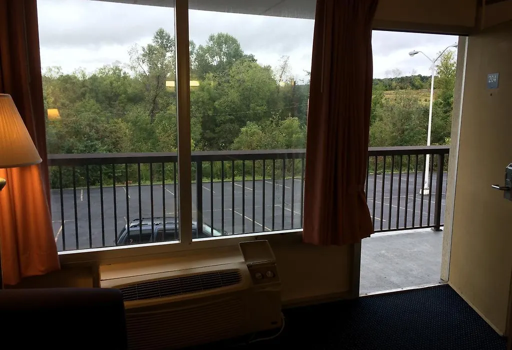 Days Inn Newport-1