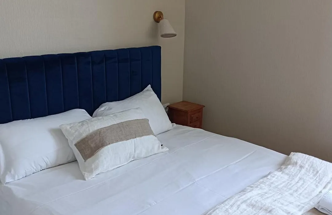 Logis hotel le Neptune-1