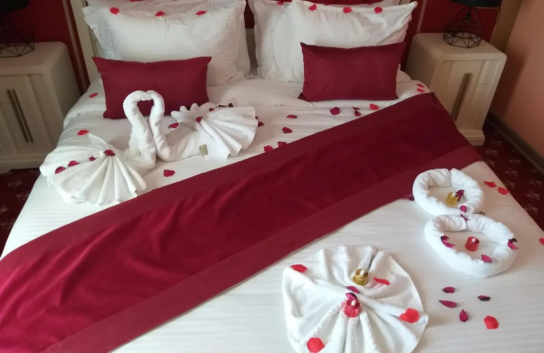 Hotel Plaza Oran-1