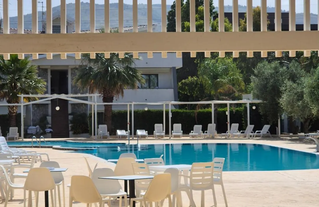 Suite Hotel Dominicus-1