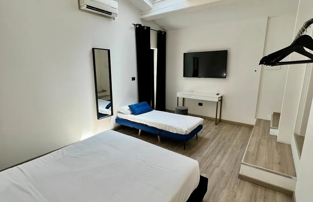 Room Verona Ai Conti-1