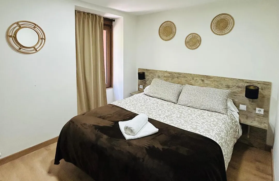 Apartahotel Canfranc-1