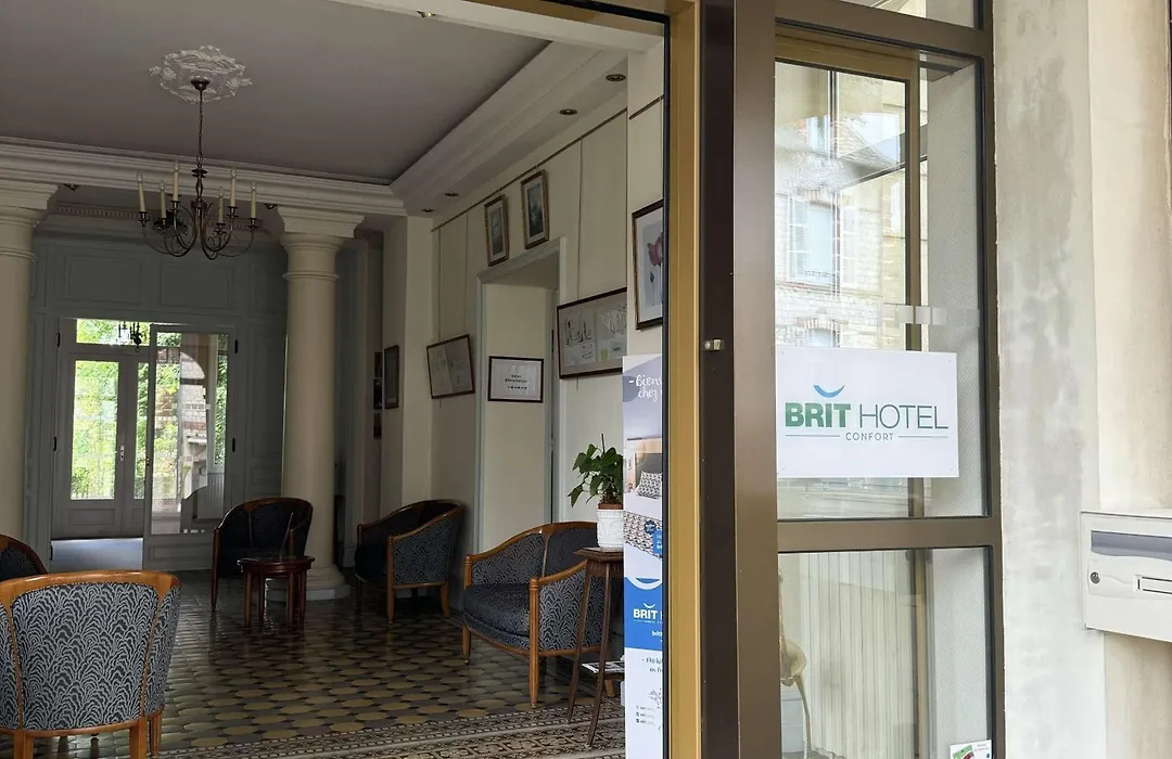 Nouvel Hotel-1
