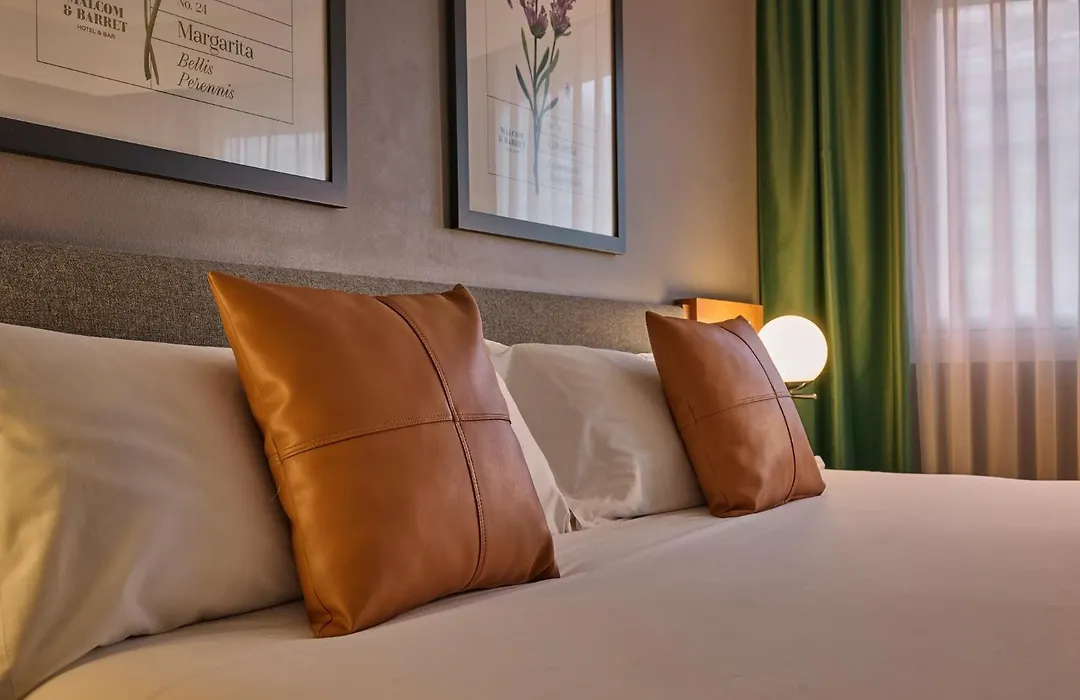 Hotel Malcom And Barret-1