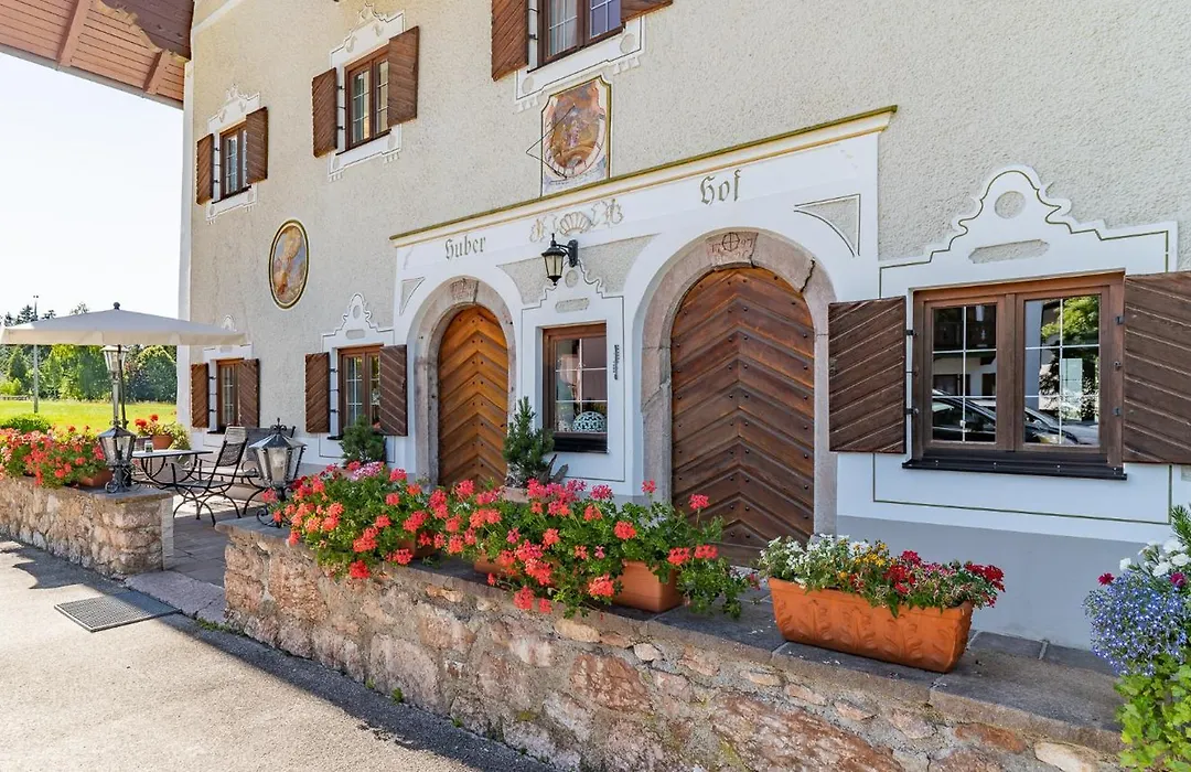 Huberhof-1