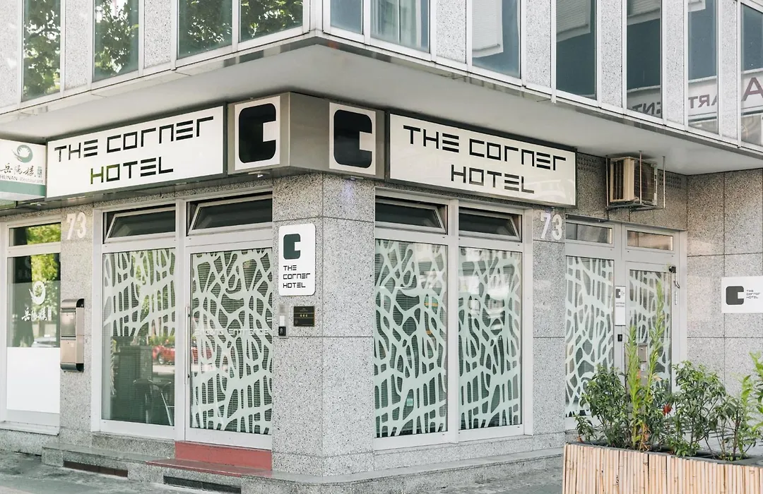 Homaris The Corner - Self-Check In-1
