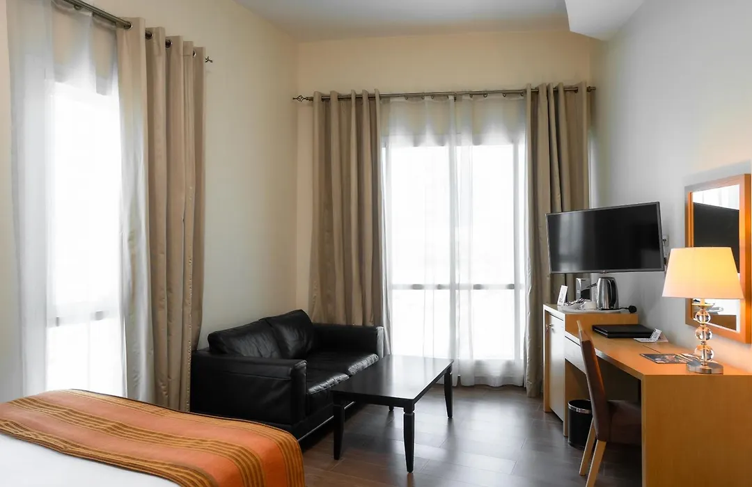 Tamani Marina Hotel & Apartments-1