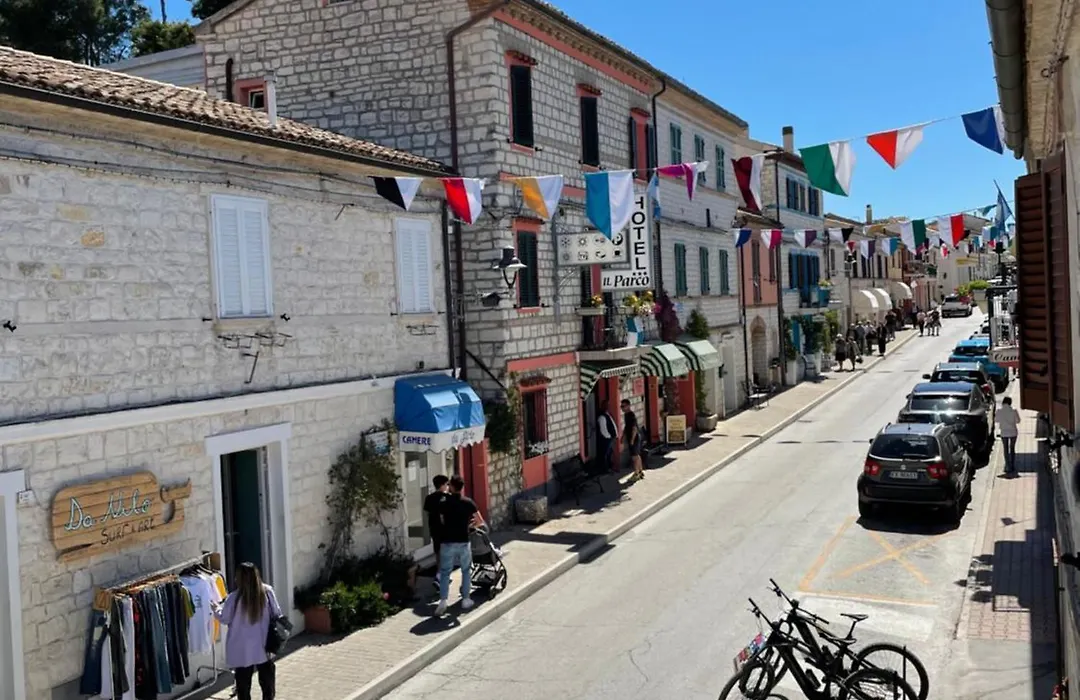 Arra Camere Sirolo - Rooms&Suite-1