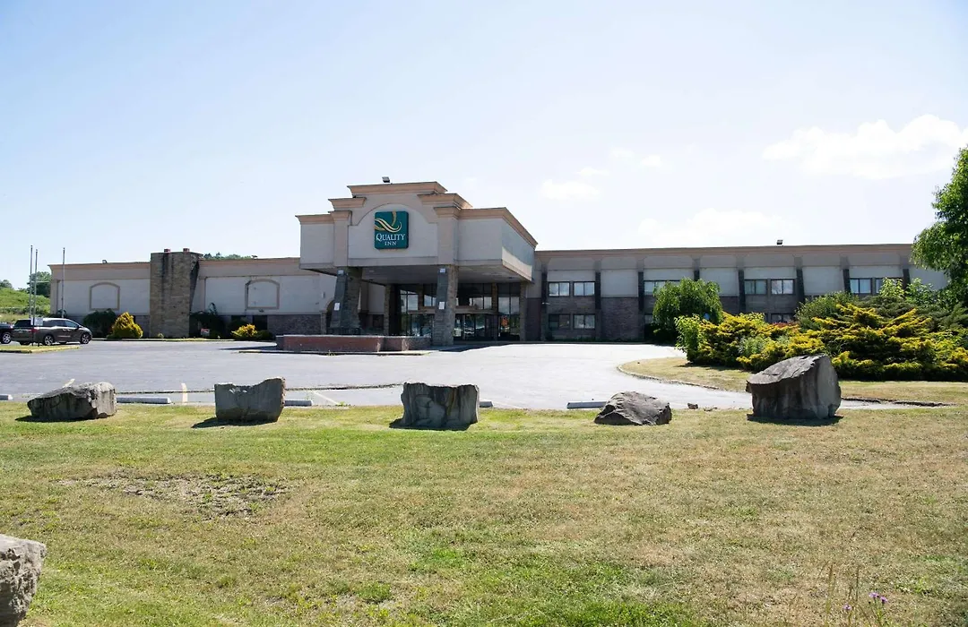 Quality Inn Somerset-1